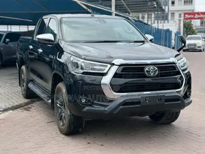 Toyota Hilux 2020 Black