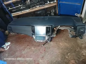 Toyota Crown Dashboard (2020 - 2024)