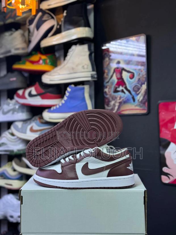 Air Jordan 1 Low “Bronze Eclipse” - thumbnail 5