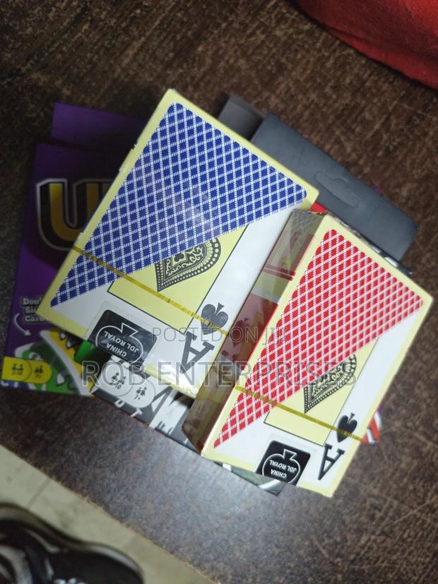 Plastic Poker Cards - main view