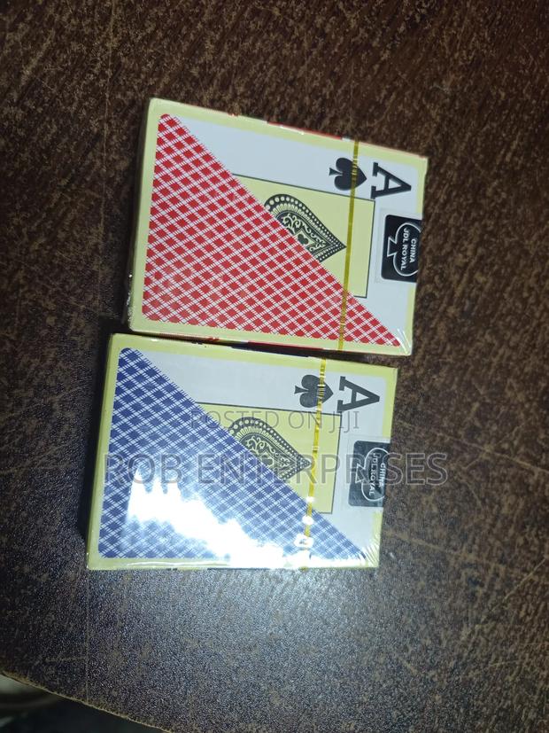 Plastic Poker Cards - thumbnail 3