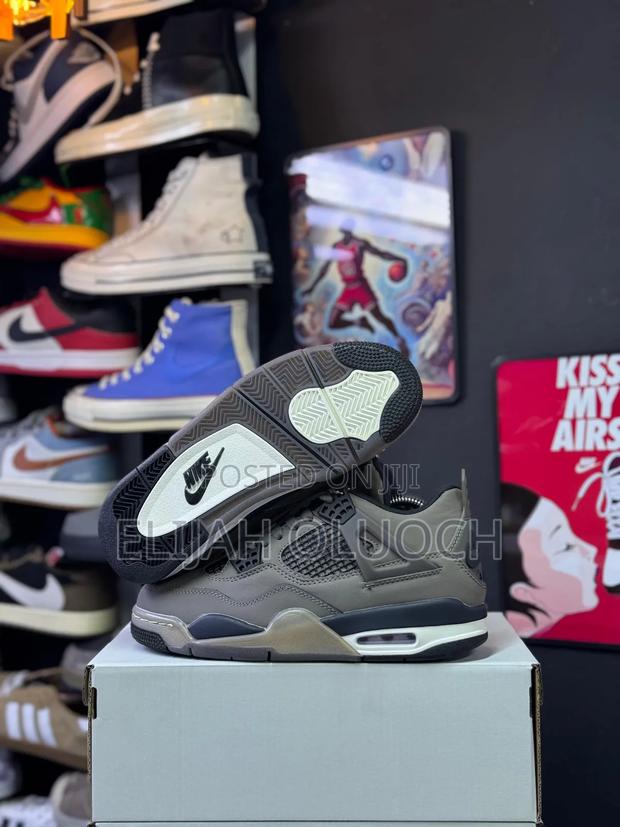 Nike Air Jordan 4 Retro “Cave Stone” - thumbnail 3
