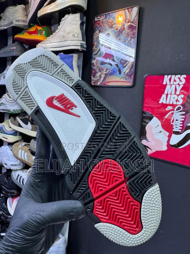 Nike Air Jordan 4 Retro “White Cement” - thumbnail 4