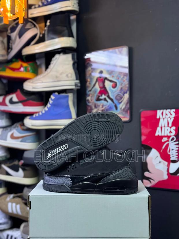 Nike Air Jordan 3 Retro “Black Cat” - thumbnail 2