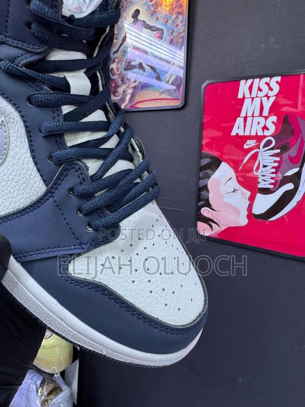 Nike Air Jordan 1 High “Midnight Navy” - thumbnail 3