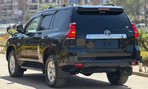 Toyota Land Cruiser Prado 2019 Black