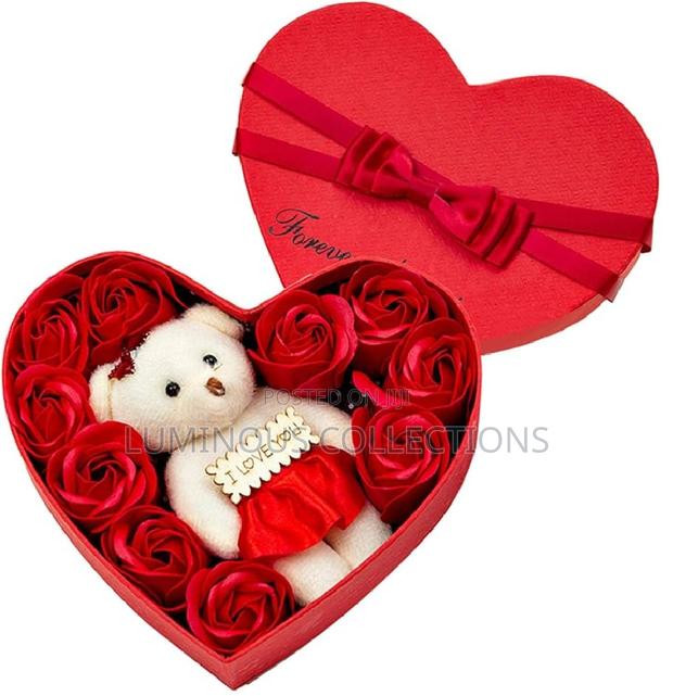 Exquisite Valentine Gift Set With10 Artificial Soap Flower, Small Tedd - main view