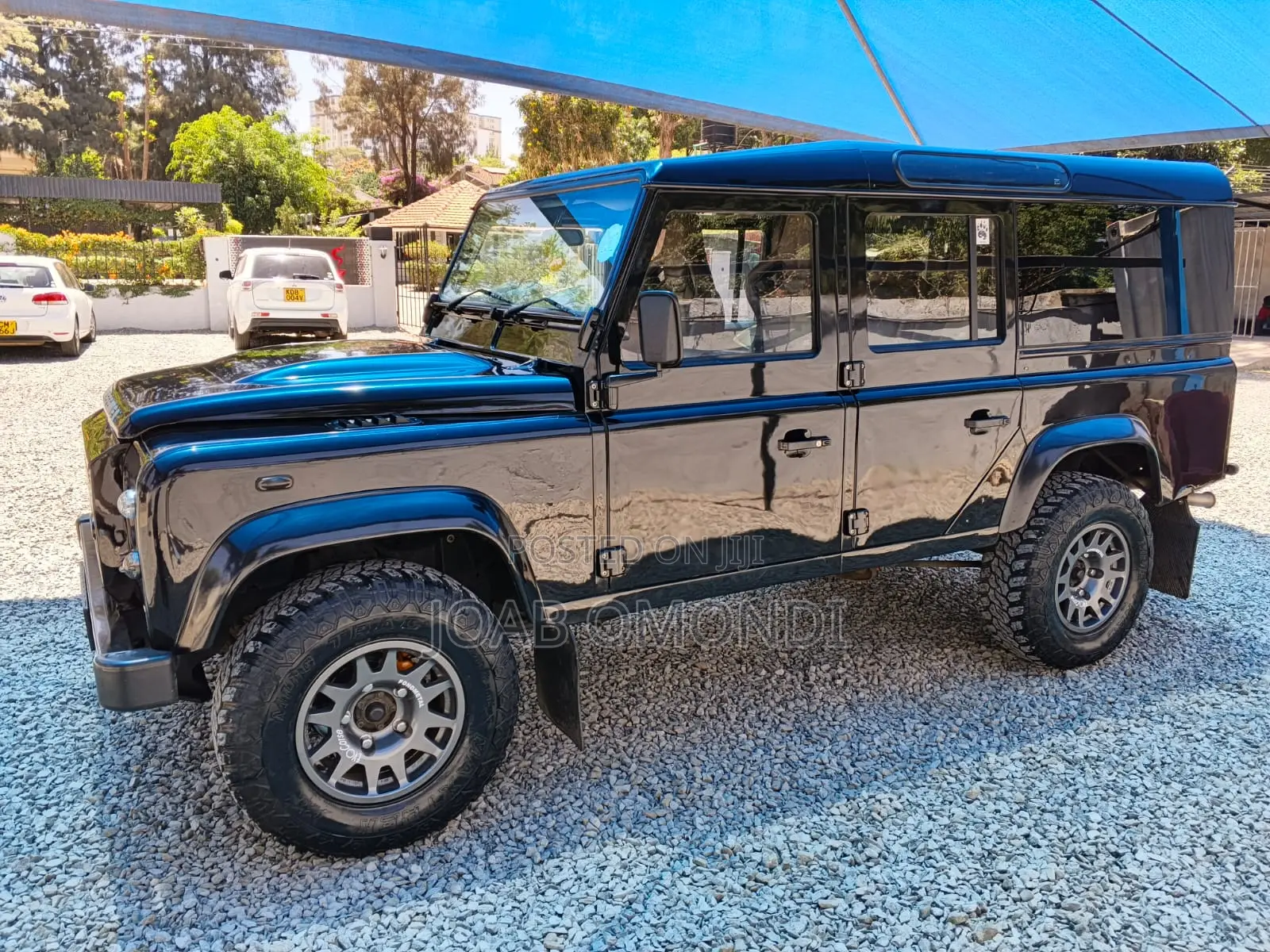 Land Rover Defender Puma 110 2.4 TD 2009 Black