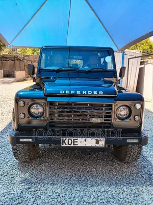 Land Rover Defender Puma 110 2.4 TD 2009 Black