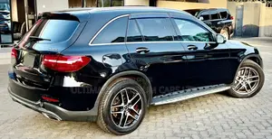 Mercedes-Benz GLC-Class 2019 Black
