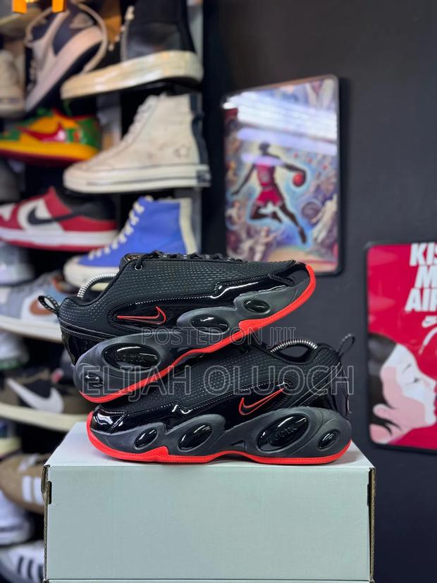 Nocta Glide.Red And Black
Sneakers - thumbnail 3
