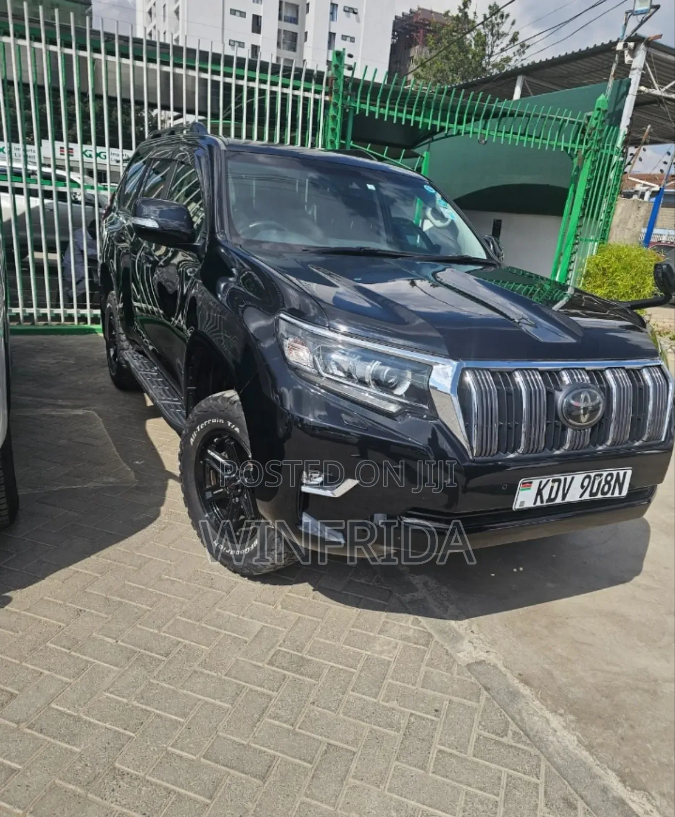 Serviced Diesel Prados Woth Sunroof Car Hire Payment After Delivery