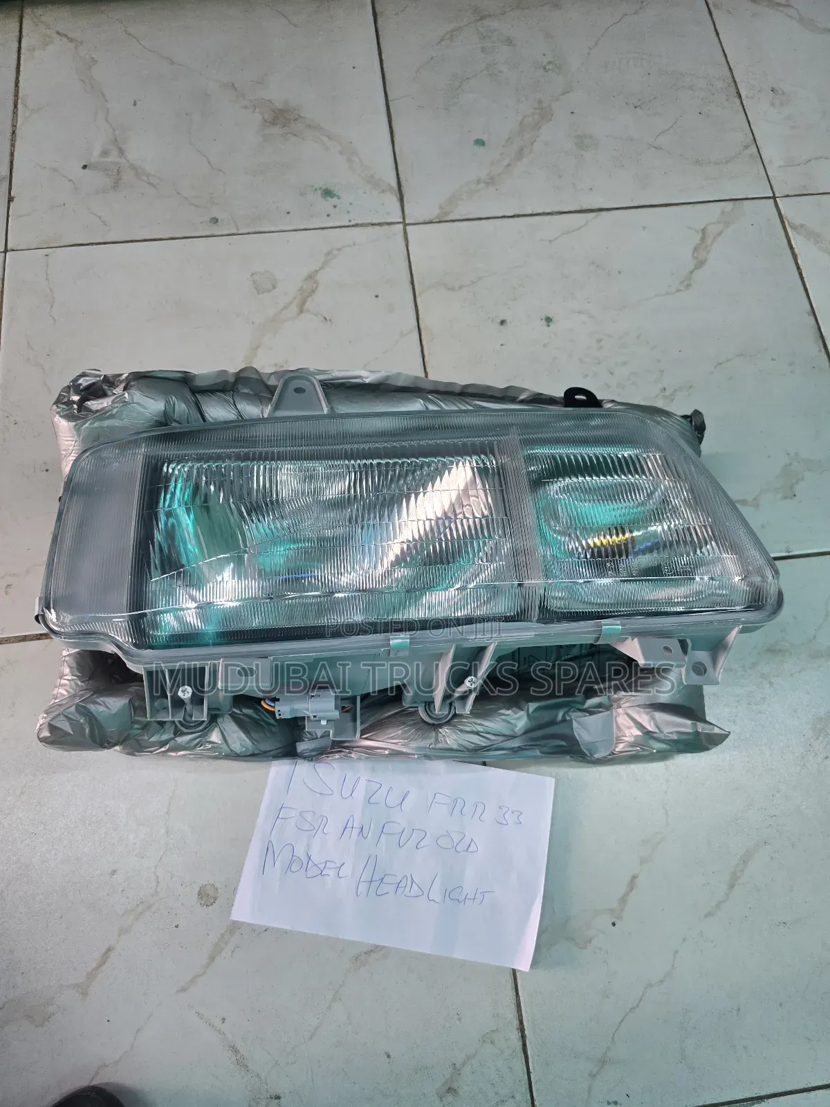 Isuzu Frr33,Fsr and FVZ Old Model Headlamp