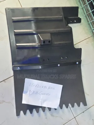 Isuzu NPR and NKR 4.3 Front Mudguard