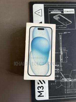 New Apple iPhone 15 256 GB Blue - main view