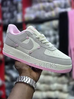 Nike Airforce Valentines Ladies