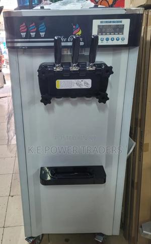 1700watts Ice Cream Machine - thumbnail 2