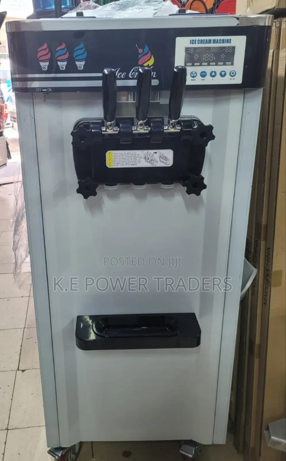 1700watts Ice Cream Machine