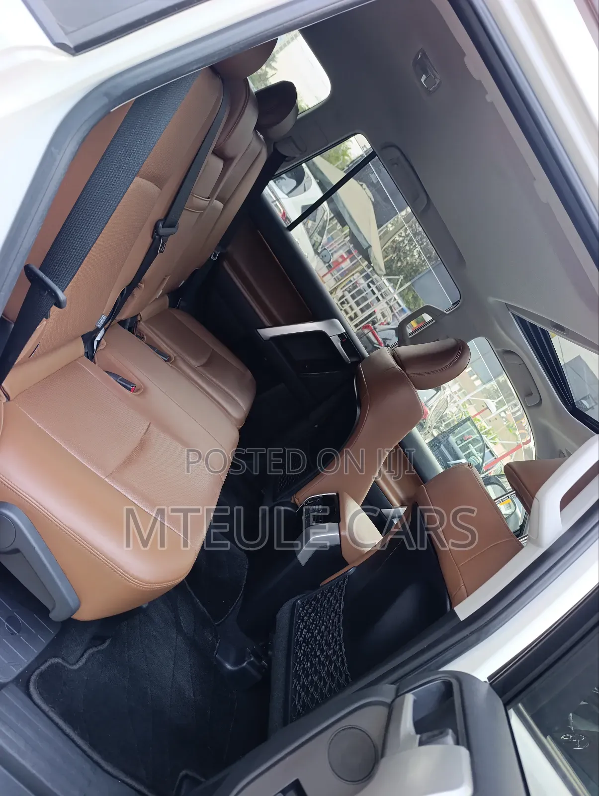 Toyota Land Cruiser Prado 2021 Pearl
