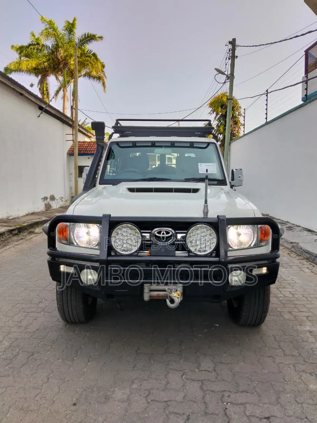 Toyota Land Cruiser 79 Series 2019 Beige