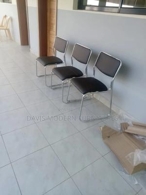 Waiting Chair - thumbnail 2