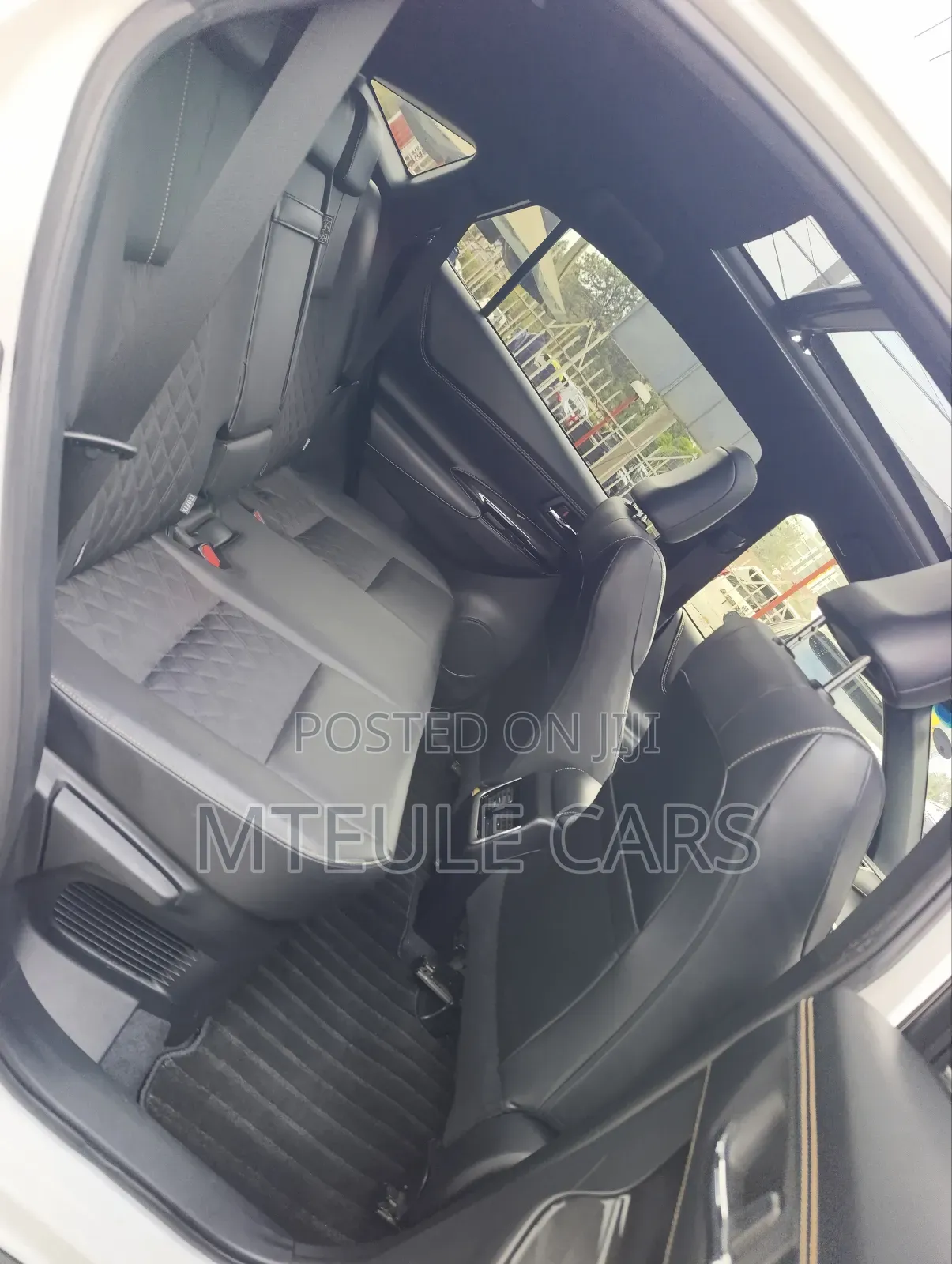 Toyota Harrier 2019 Pearl