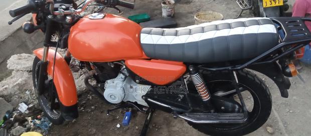 Bajaj Boxer 150 UG 2023 Red - thumbnail 3