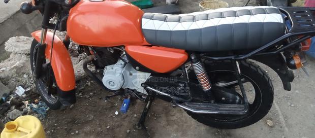 Bajaj Boxer 150 UG 2023 Red - thumbnail 4