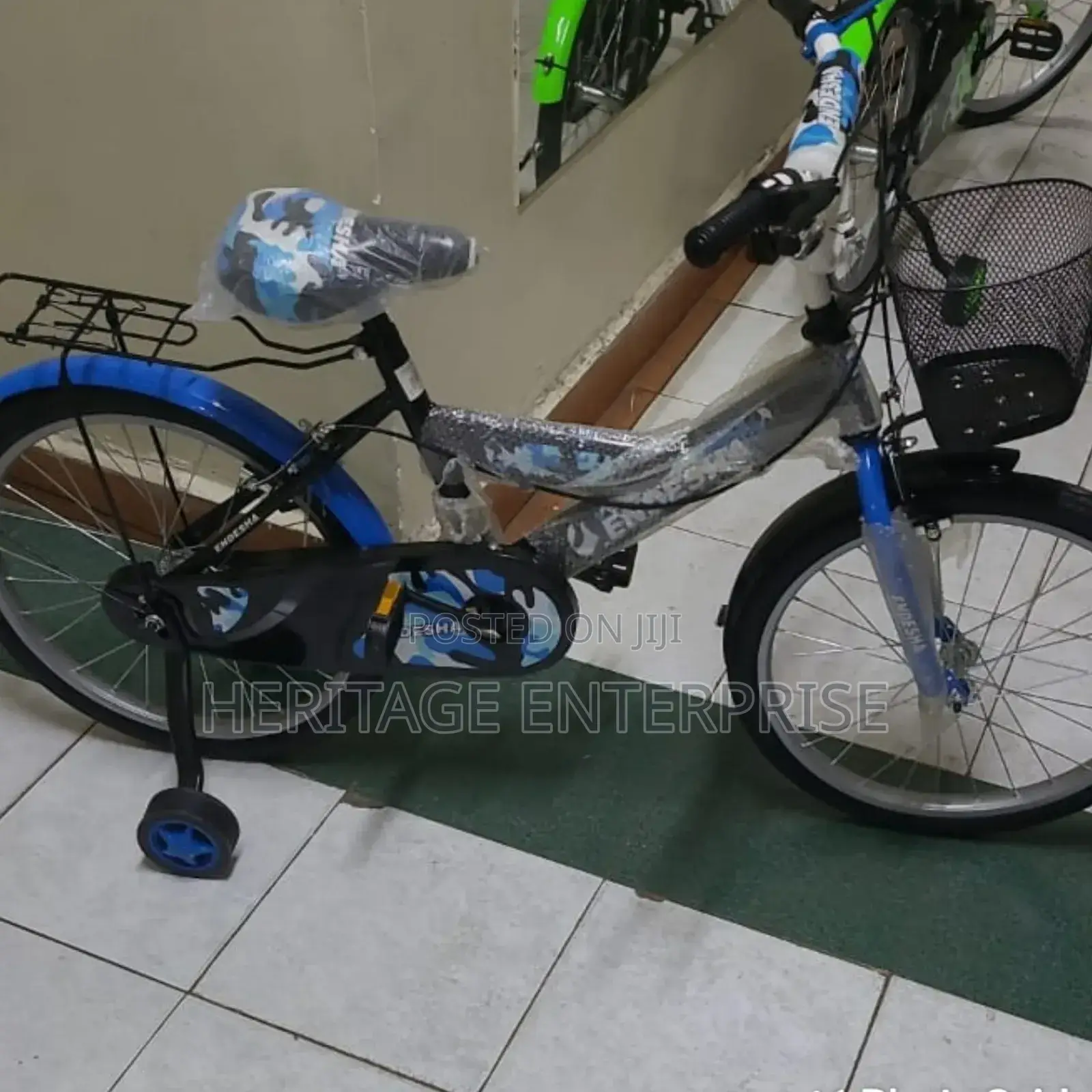 Kids Bicycle Size 20" (7~12years)
