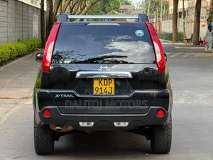 Nissan X-Trail 2012 Black