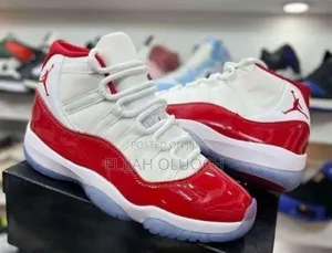Jordan 11 Cherry 🍒 🐾


Pure 🫰🏿