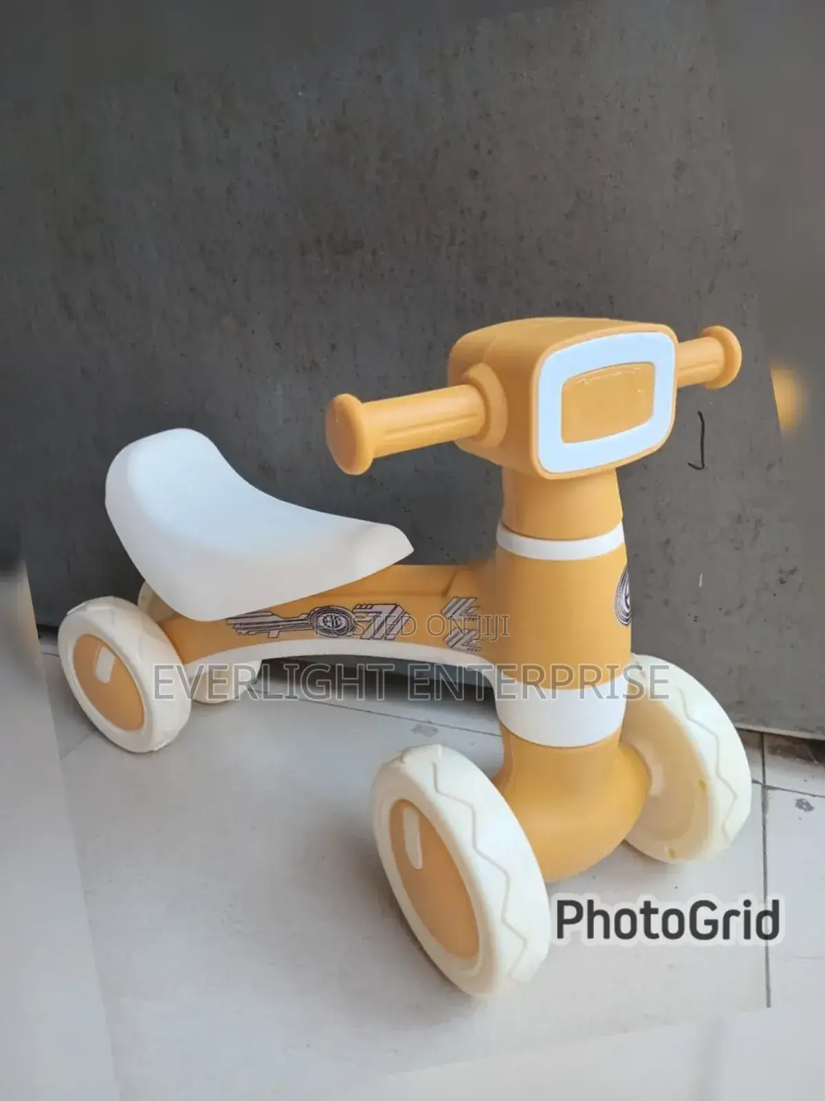 Musical 4 Wheels Balance Bike
