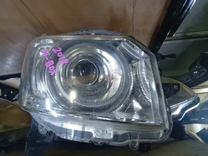 Honda Nbox 2018 Xenon Headlight