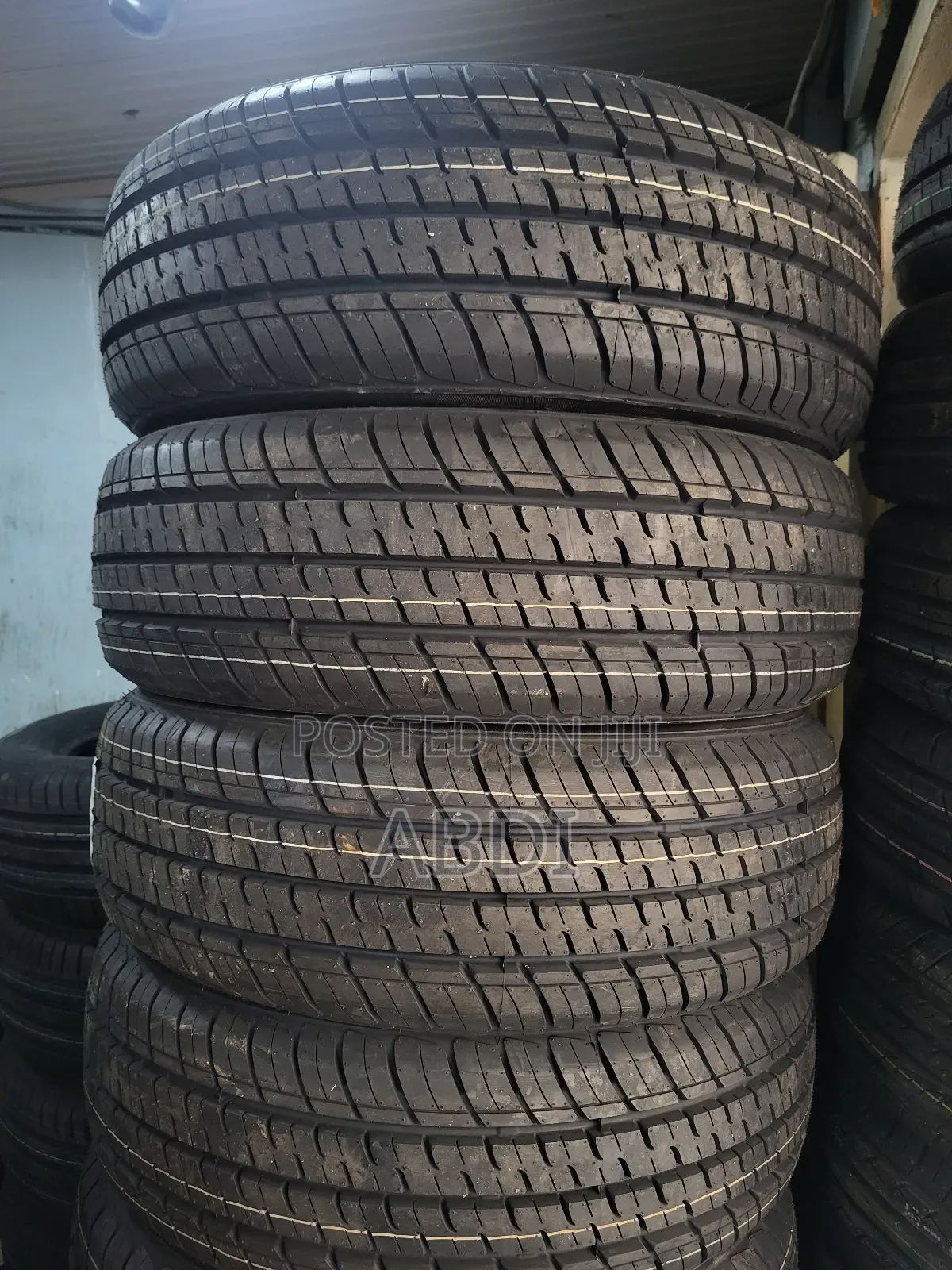 205/65r15 Maxtrek M9