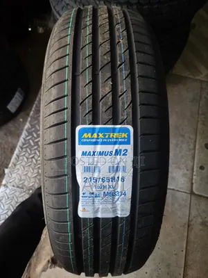 215/65r16 Maxtrek