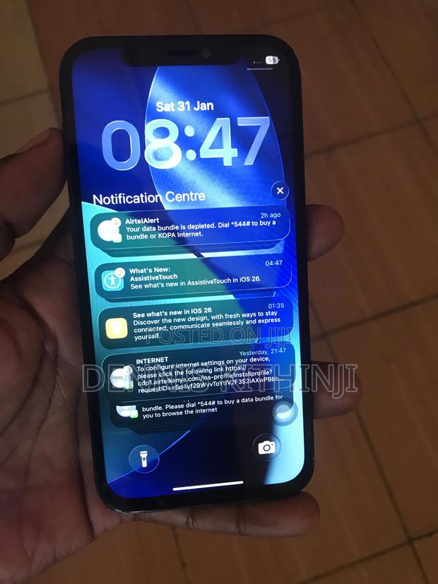 Apple iPhone 12 64 GB - main view