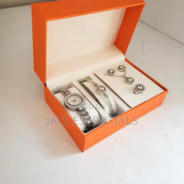 5-in-1 Ladies’ Valentine’S Gift Set - thumbnail 19