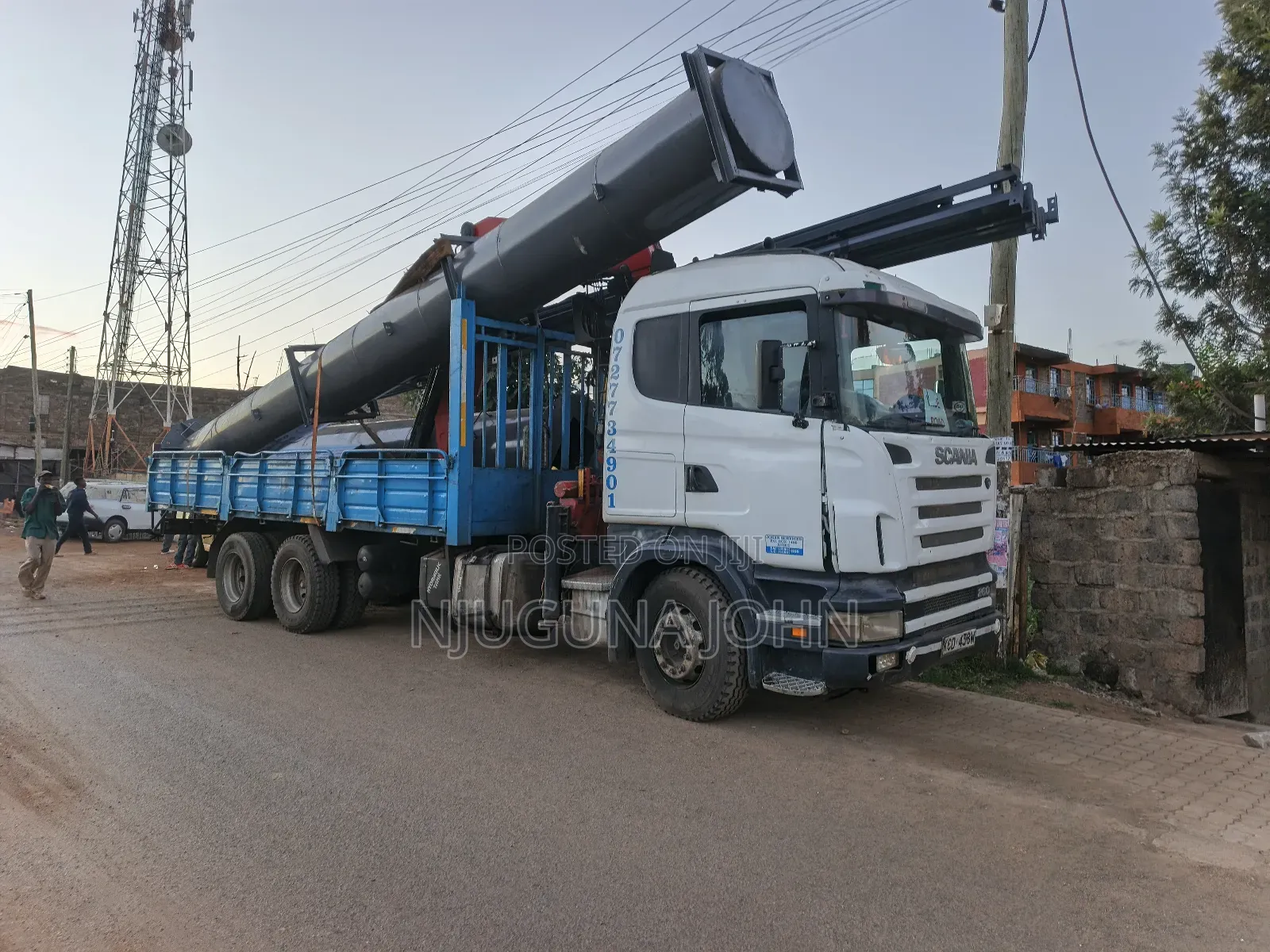 Hiab Crane Truck for Hire (Self Loading Lifting Truck)