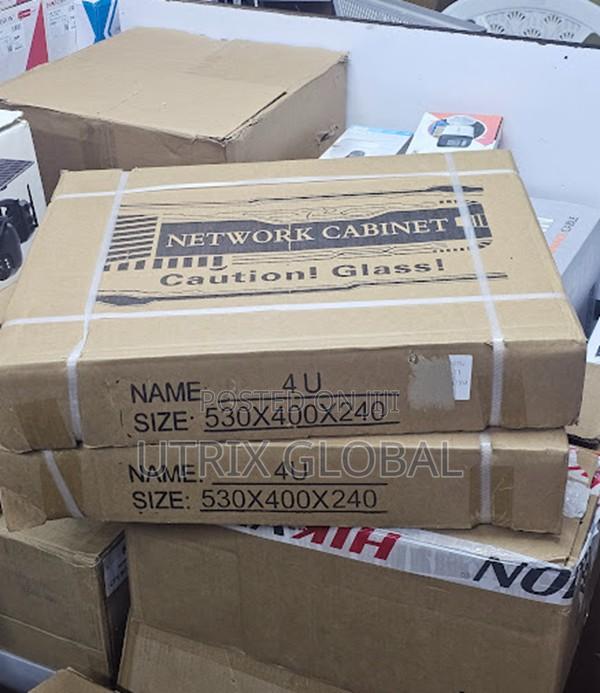 4u Network Cabinet For Small It Installations - main view