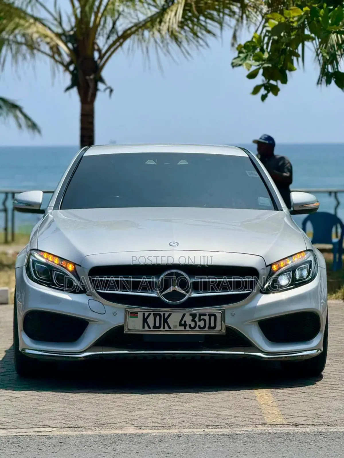 Mercedes-Benz C200 2016 Silver