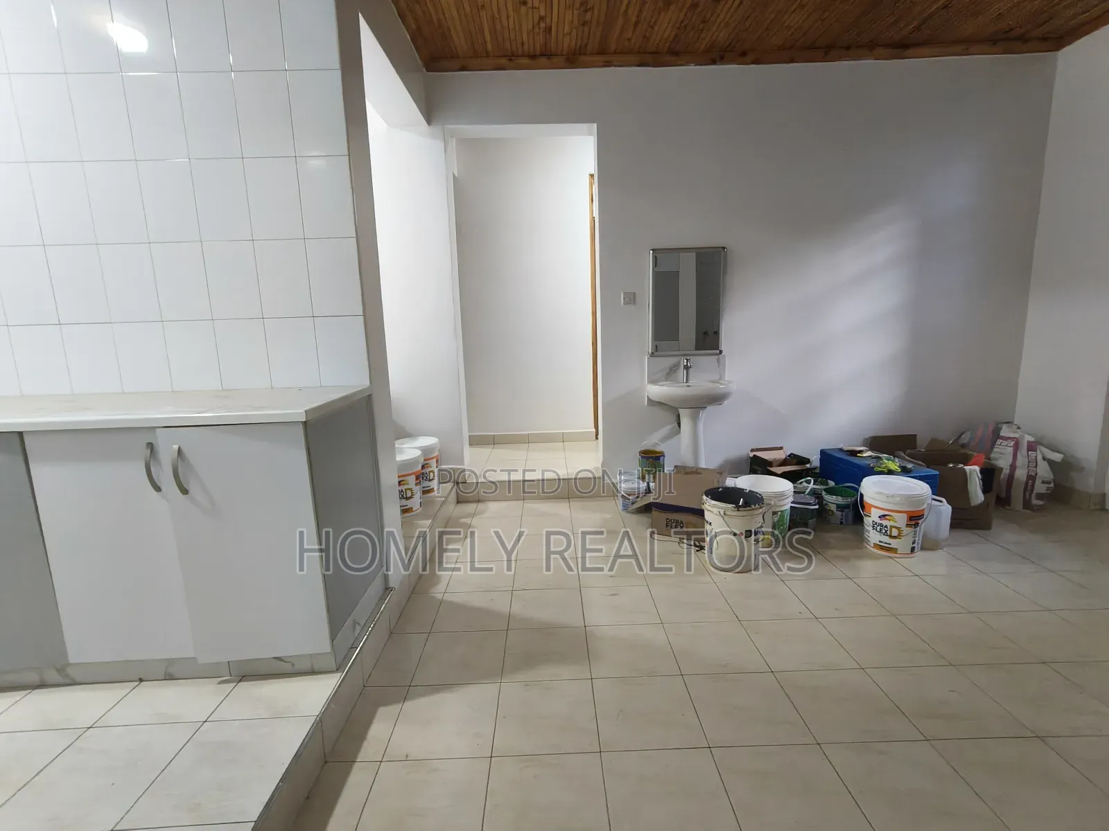 Furnished 6bdrm Maisonette in Nairobi, Karen for rent