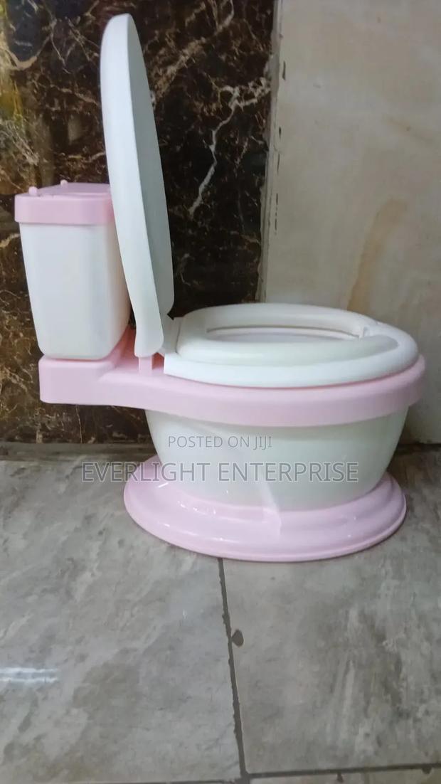 Potty Available - thumbnail 3