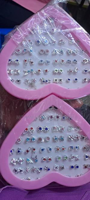 Plastic Earings - main view