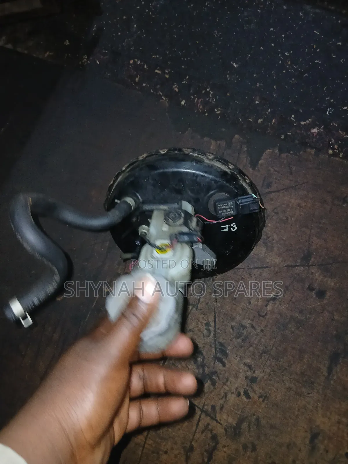 Suzuki Wagon R Brake Booster and Brake Master Cylinder Complete