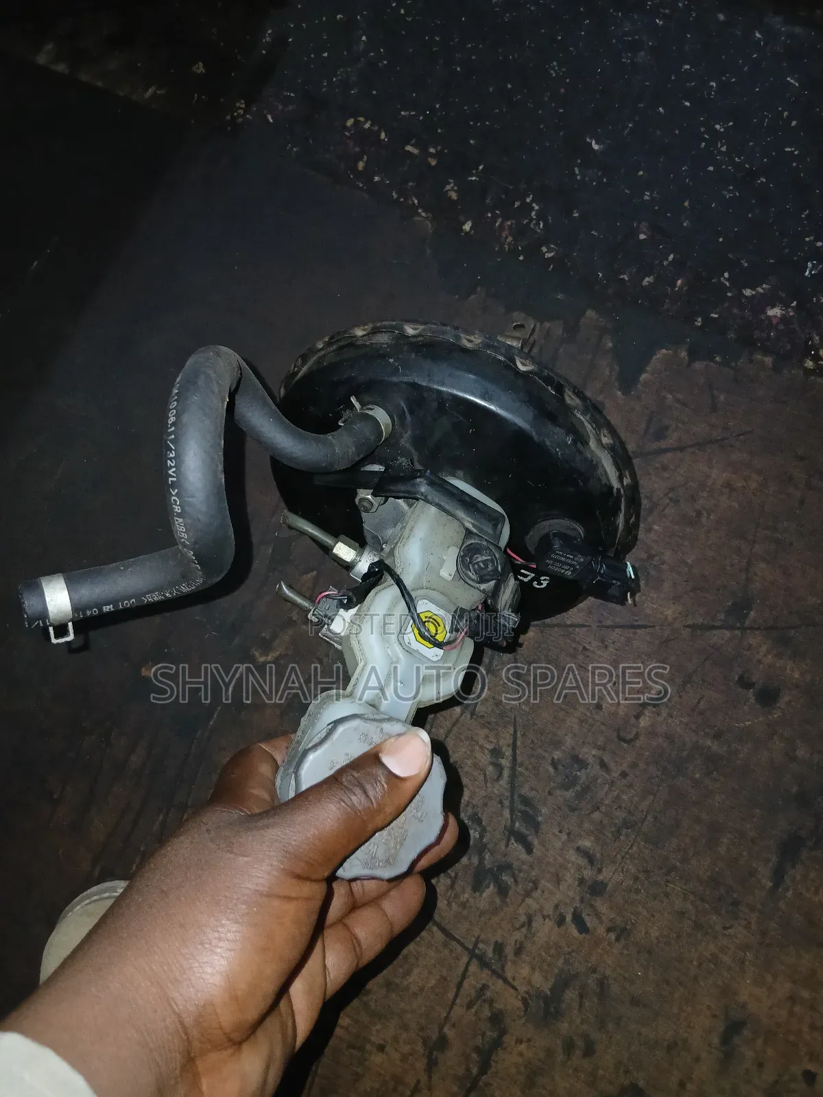 Suzuki Wagon R Brake Booster and Brake Master Cylinder Complete