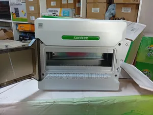 Suntree 12 Way Distribution Box