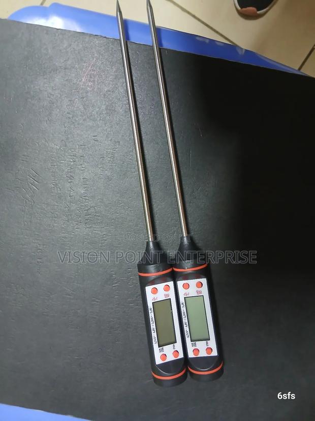 Digital Food Thermometer - thumbnail 2