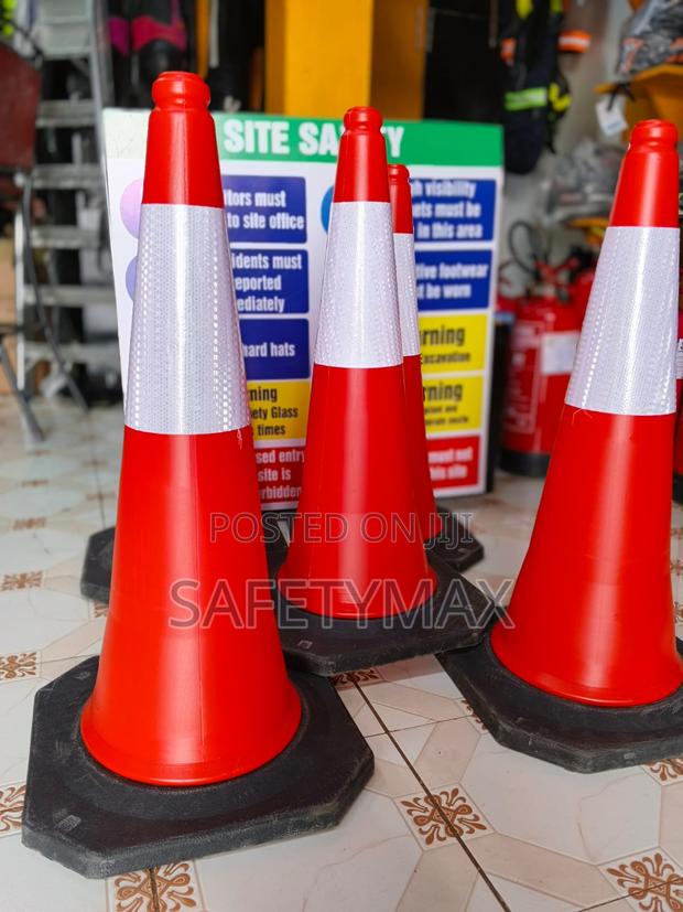 Safety Cones - thumbnail 2