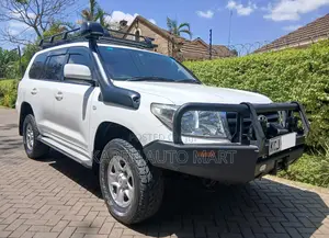 Toyota Land Cruiser 4.5 V8 GXR 2009 White