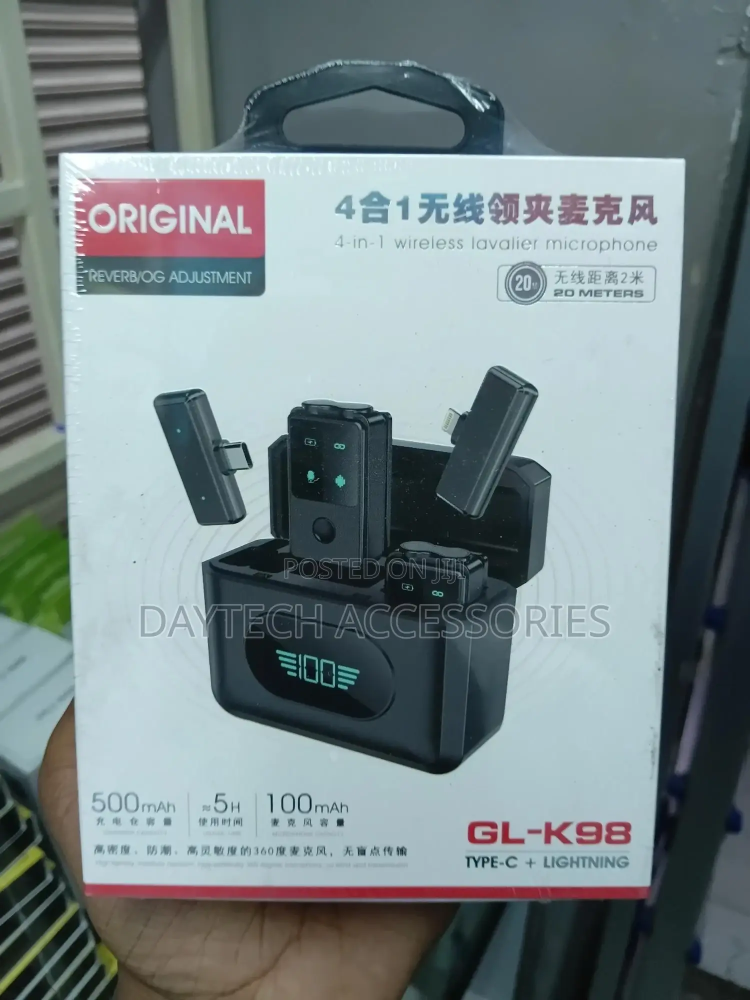 The Gl- 4-in-1 Wireless Lavalier Microphone.